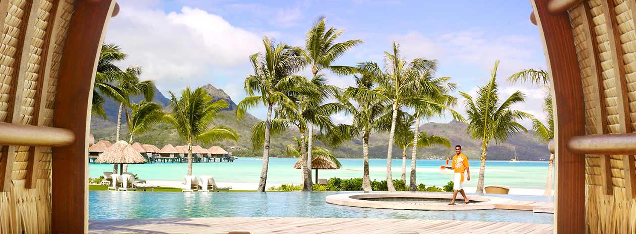 Four Seasons Bora Bora Pool